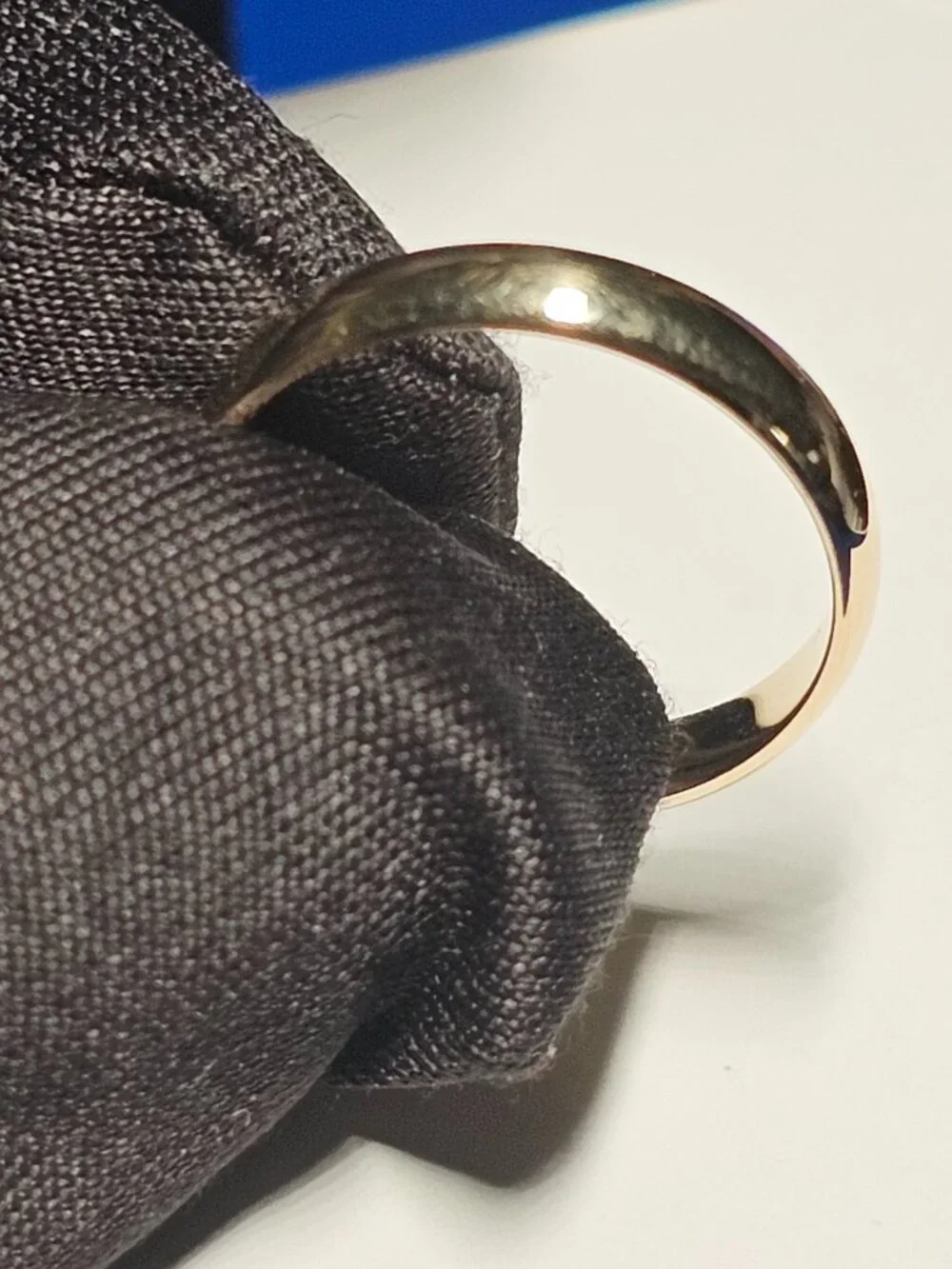 14KT GOLD PLAIN WEDDING BAND 3MM SIZE 4